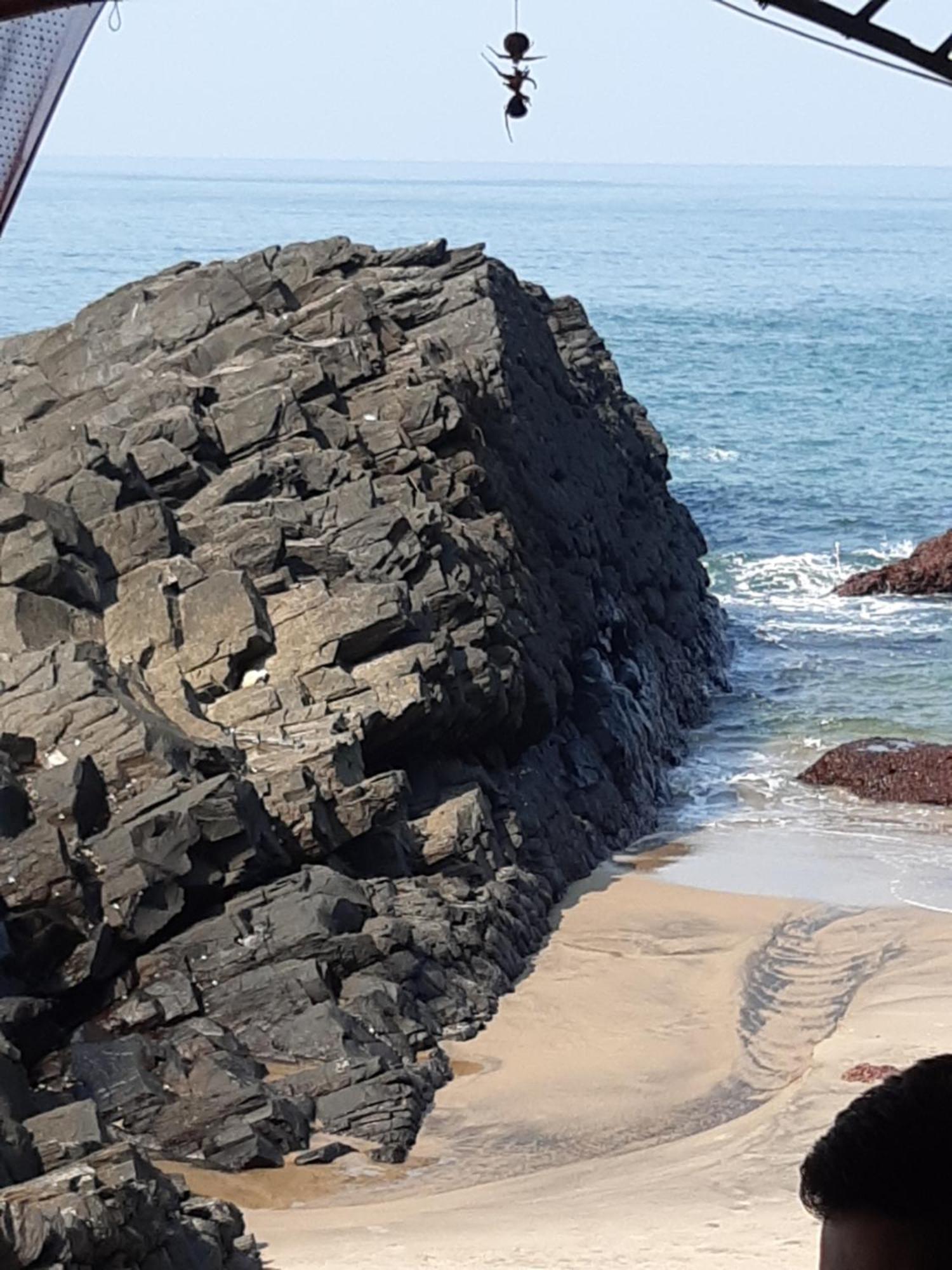 Om Ganesh Cliffside