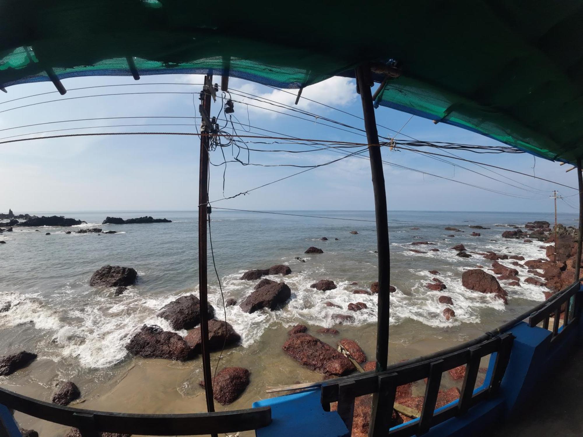 Om Ganesh Cliffside Guest house *
